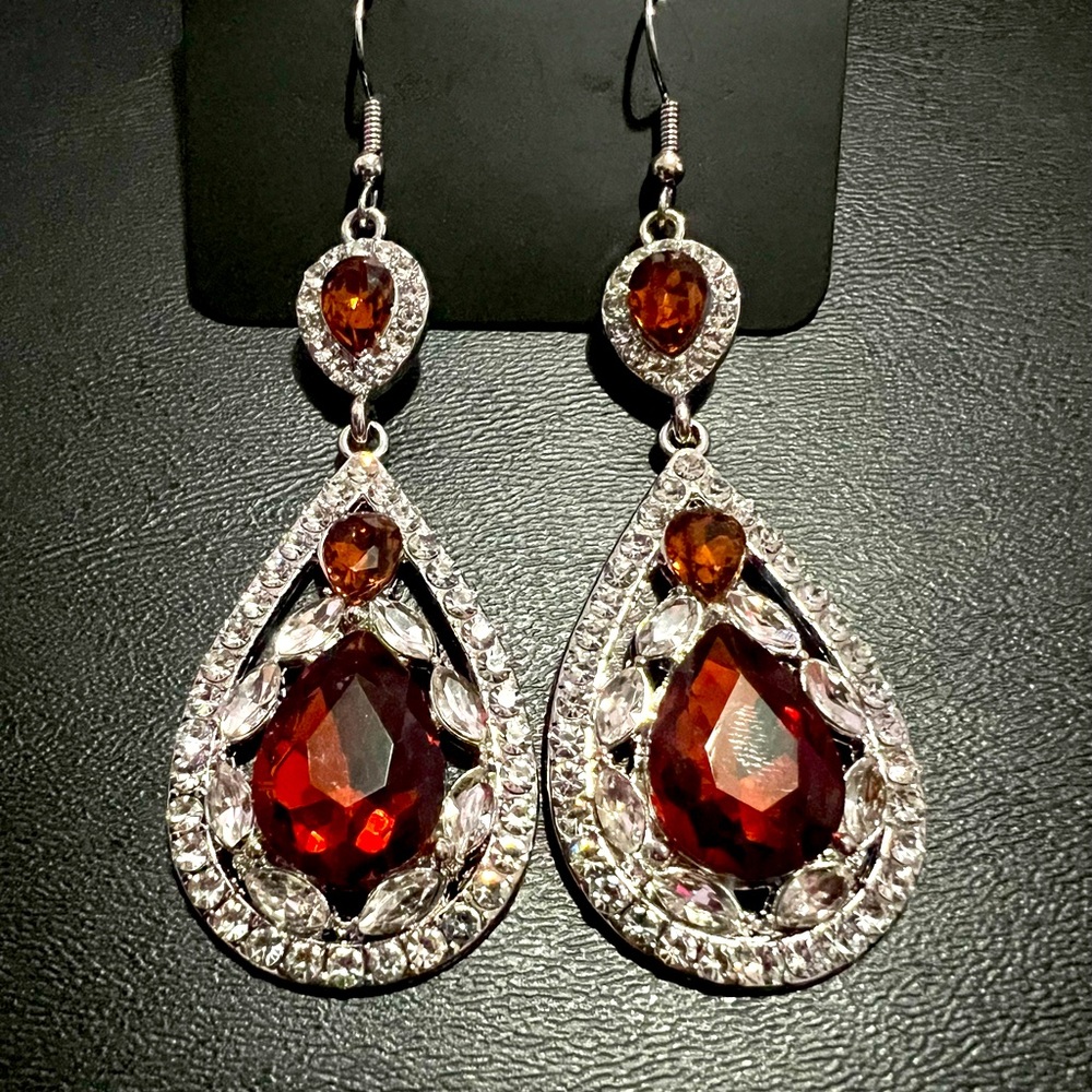 Posh Pageantry fish hook Earrings